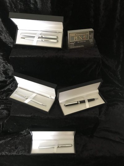 Deluxe Pens & Set